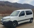 Белый Пежо Partner, объемом двигателя 1.4 л и пробегом 235 тыс. км за 1700 $, фото 1 на Automoto.ua