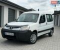 Белый Пежо Partner, объемом двигателя 2 л и пробегом 380 тыс. км за 2950 $, фото 1 на Automoto.ua