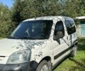 Белый Пежо Partner, объемом двигателя 1.4 л и пробегом 250 тыс. км за 1900 $, фото 7 на Automoto.ua
