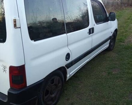 Белый Пежо Partner, объемом двигателя 1.87 л и пробегом 370 тыс. км за 3000 $, фото 9 на Automoto.ua