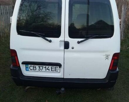 Белый Пежо Partner, объемом двигателя 1.87 л и пробегом 370 тыс. км за 3000 $, фото 3 на Automoto.ua