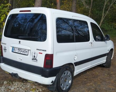Белый Пежо Partner, объемом двигателя 1.6 л и пробегом 263 тыс. км за 4000 $, фото 4 на Automoto.ua