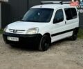 Белый Пежо Partner, объемом двигателя 2 л и пробегом 280 тыс. км за 2500 $, фото 1 на Automoto.ua