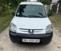 Белый Пежо Partner, объемом двигателя 2 л и пробегом 195 тыс. км за 4400 $, фото 1 на Automoto.ua