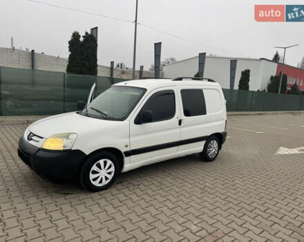 Білий Пежо Partner, об'ємом двигуна 1.87 л та пробігом 222 тис. км за 2750 $, фото 1 на Automoto.ua