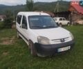 Білий Пежо Partner, об'ємом двигуна 2 л та пробігом 230 тис. км за 2600 $, фото 1 на Automoto.ua