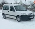 Білий Пежо Partner, об'ємом двигуна 1.9 л та пробігом 301 тис. км за 2950 $, фото 1 на Automoto.ua