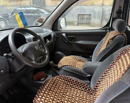 Білий Пежо Partner, об'ємом двигуна 2 л та пробігом 209 тис. км за 4000 $, фото 1 на Automoto.ua