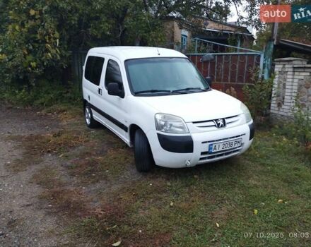 Білий Пежо Partner, об'ємом двигуна 1.36 л та пробігом 399 тис. км за 3300 $, фото 13 на Automoto.ua