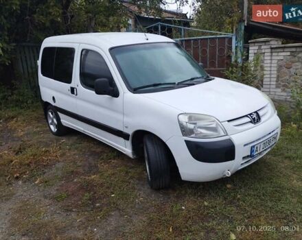 Білий Пежо Partner, об'ємом двигуна 1.36 л та пробігом 399 тис. км за 3300 $, фото 4 на Automoto.ua