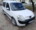 Білий Пежо Partner, об'ємом двигуна 1.6 л та пробігом 257 тис. км за 4750 $, фото 1 на Automoto.ua