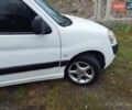 Білий Пежо Partner, об'ємом двигуна 1.36 л та пробігом 399 тис. км за 3300 $, фото 19 на Automoto.ua