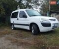 Білий Пежо Partner, об'ємом двигуна 1.36 л та пробігом 399 тис. км за 3300 $, фото 16 на Automoto.ua