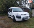 Білий Пежо Partner, об'ємом двигуна 1.36 л та пробігом 399 тис. км за 3300 $, фото 1 на Automoto.ua