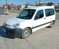 Белый Пежо Partner, объемом двигателя 1.9 л и пробегом 213 тыс. км за 3200 $, фото 1 на Automoto.ua