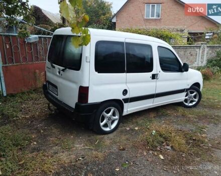 Білий Пежо Partner, об'ємом двигуна 1.36 л та пробігом 399 тис. км за 3300 $, фото 5 на Automoto.ua