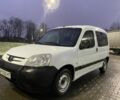 Білий Пежо Partner, об'ємом двигуна 2 л та пробігом 250 тис. км за 3650 $, фото 1 на Automoto.ua