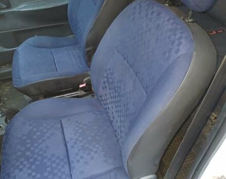 Белый Пежо Partner, объемом двигателя 1.6 л и пробегом 300 тыс. км за 3200 $, фото 5 на Automoto.ua