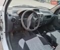 Белый Пежо Partner, объемом двигателя 1.6 л и пробегом 308 тыс. км за 3600 $, фото 7 на Automoto.ua