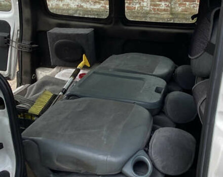 Білий Пежо Partner, об'ємом двигуна 1.6 л та пробігом 170 тис. км за 3200 $, фото 18 на Automoto.ua