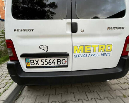 Белый Пежо Partner, объемом двигателя 2 л и пробегом 180 тыс. км за 4200 $, фото 13 на Automoto.ua