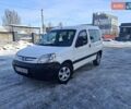 Белый Пежо Partner, объемом двигателя 2 л и пробегом 250 тыс. км за 3499 $, фото 1 на Automoto.ua