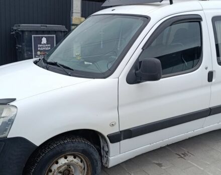 Білий Пежо Partner, об'ємом двигуна 1.9 л та пробігом 412 тис. км за 2735 $, фото 4 на Automoto.ua