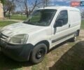 Білий Пежо Partner, об'ємом двигуна 2 л та пробігом 300 тис. км за 1950 $, фото 1 на Automoto.ua