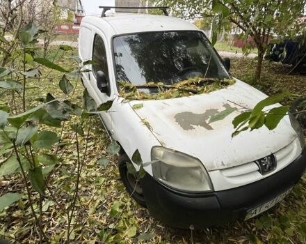 Белый Пежо Partner, объемом двигателя 1.4 л и пробегом 200 тыс. км за 1500 $, фото 2 на Automoto.ua