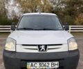 Білий Пежо Partner, об'ємом двигуна 1.6 л та пробігом 320 тис. км за 3700 $, фото 1 на Automoto.ua