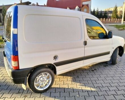 Білий Пежо Partner, об'ємом двигуна 1.9 л та пробігом 1 тис. км за 3000 $, фото 3 на Automoto.ua