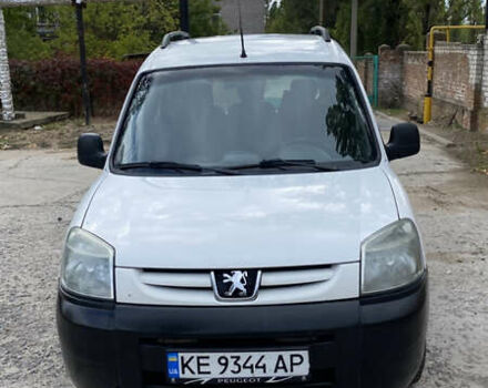 Білий Пежо Partner, об'ємом двигуна 1.6 л та пробігом 170 тис. км за 3200 $, фото 1 на Automoto.ua