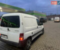 Белый Пежо Partner, объемом двигателя 1.6 л и пробегом 400 тыс. км за 2999 $, фото 10 на Automoto.ua