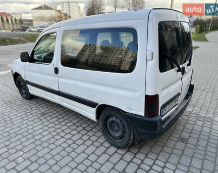 Білий Пежо Partner, об'ємом двигуна 1.56 л та пробігом 300 тис. км за 2900 $, фото 17 на Automoto.ua