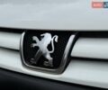 Белый Пежо Partner, объемом двигателя 1.56 л и пробегом 290 тыс. км за 3499 $, фото 7 на Automoto.ua