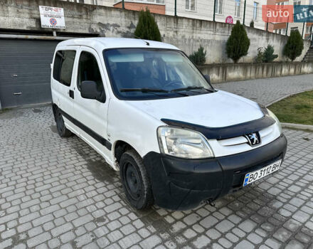 Білий Пежо Partner, об'ємом двигуна 1.56 л та пробігом 300 тис. км за 2900 $, фото 9 на Automoto.ua