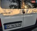 Білий Пежо Partner, об'ємом двигуна 1.6 л та пробігом 240 тис. км за 4699 $, фото 40 на Automoto.ua