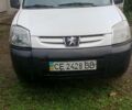 Белый Пежо Partner, объемом двигателя 1.6 л и пробегом 172 тыс. км за 3000 $, фото 1 на Automoto.ua