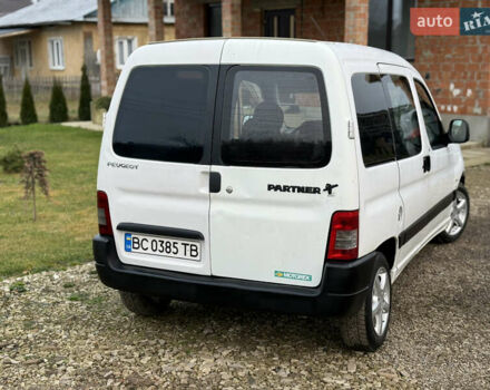 Білий Пежо Partner, об'ємом двигуна 1.6 л та пробігом 442 тис. км за 4750 $, фото 5 на Automoto.ua