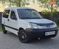 Білий Пежо Partner, об'ємом двигуна 1.6 л та пробігом 240 тис. км за 4699 $, фото 8 на Automoto.ua