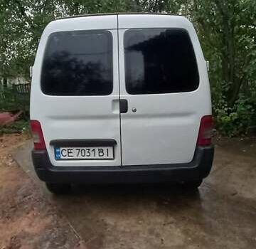 Белый Пежо Partner, объемом двигателя 1.56 л и пробегом 256 тыс. км за 3500 $, фото 4 на Automoto.ua