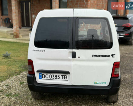 Білий Пежо Partner, об'ємом двигуна 1.6 л та пробігом 442 тис. км за 4750 $, фото 6 на Automoto.ua