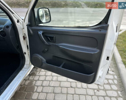 Білий Пежо Partner, об'ємом двигуна 1.56 л та пробігом 300 тис. км за 2900 $, фото 26 на Automoto.ua