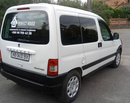 Белый Пежо Partner, объемом двигателя 1.4 л и пробегом 245 тыс. км за 4300 $, фото 7 на Automoto.ua