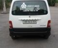 Белый Пежо Partner, объемом двигателя 1.4 л и пробегом 245 тыс. км за 4300 $, фото 3 на Automoto.ua