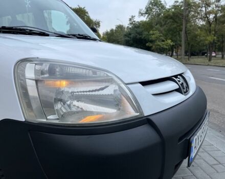 Білий Пежо Partner, об'ємом двигуна 1.9 л та пробігом 213 тис. км за 4100 $, фото 10 на Automoto.ua