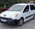 Белый Пежо Partner, объемом двигателя 1.56 л и пробегом 317 тыс. км за 4999 $, фото 2 на Automoto.ua