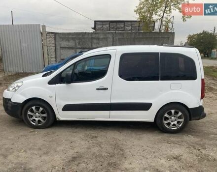 Білий Пежо Partner, об'ємом двигуна 1.6 л та пробігом 222 тис. км за 4600 $, фото 4 на Automoto.ua