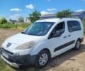 Білий Пежо Partner, об'ємом двигуна 1.6 л та пробігом 275 тис. км за 4200 $, фото 1 на Automoto.ua