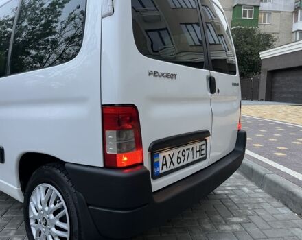 Білий Пежо Partner, об'ємом двигуна 1.9 л та пробігом 213 тис. км за 4100 $, фото 8 на Automoto.ua